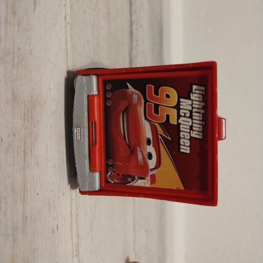 Disney Pixar Cars MACK HAULER Rust•ezediecastRADIATOR SPRINGS LIGHTNING MCQUEEN - Picture 6 of 12